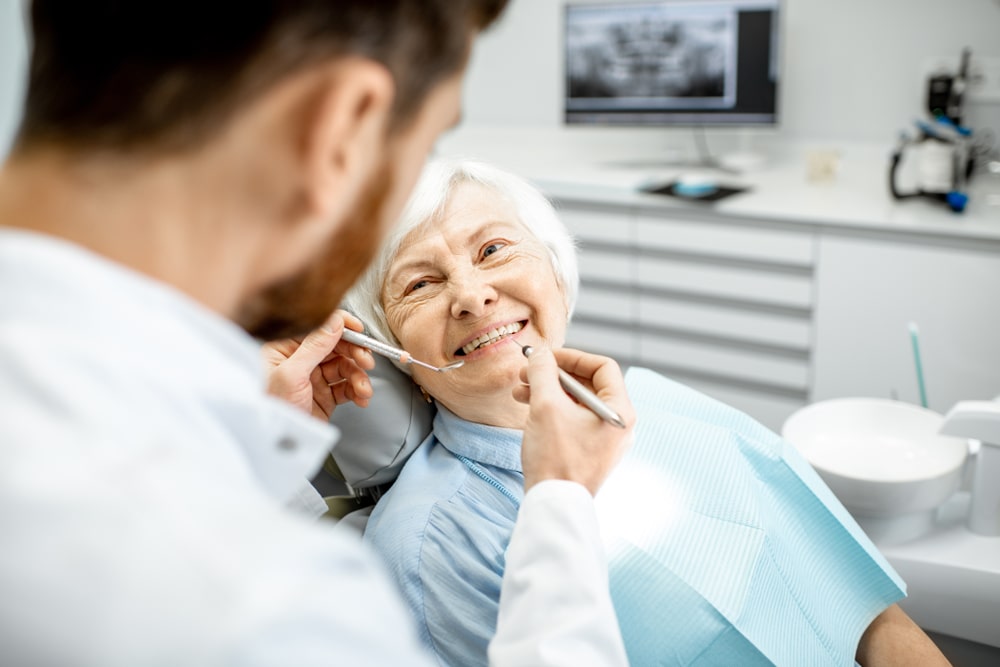 senior-dental-care